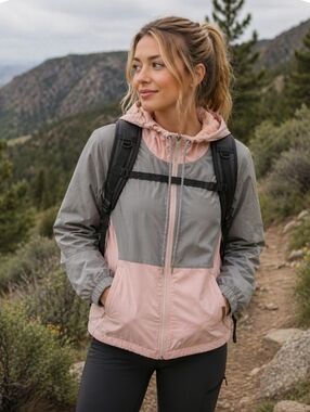 Lightweight Hooded Windbreaker Jacket - Pink & Gray Voyager Medium Women's